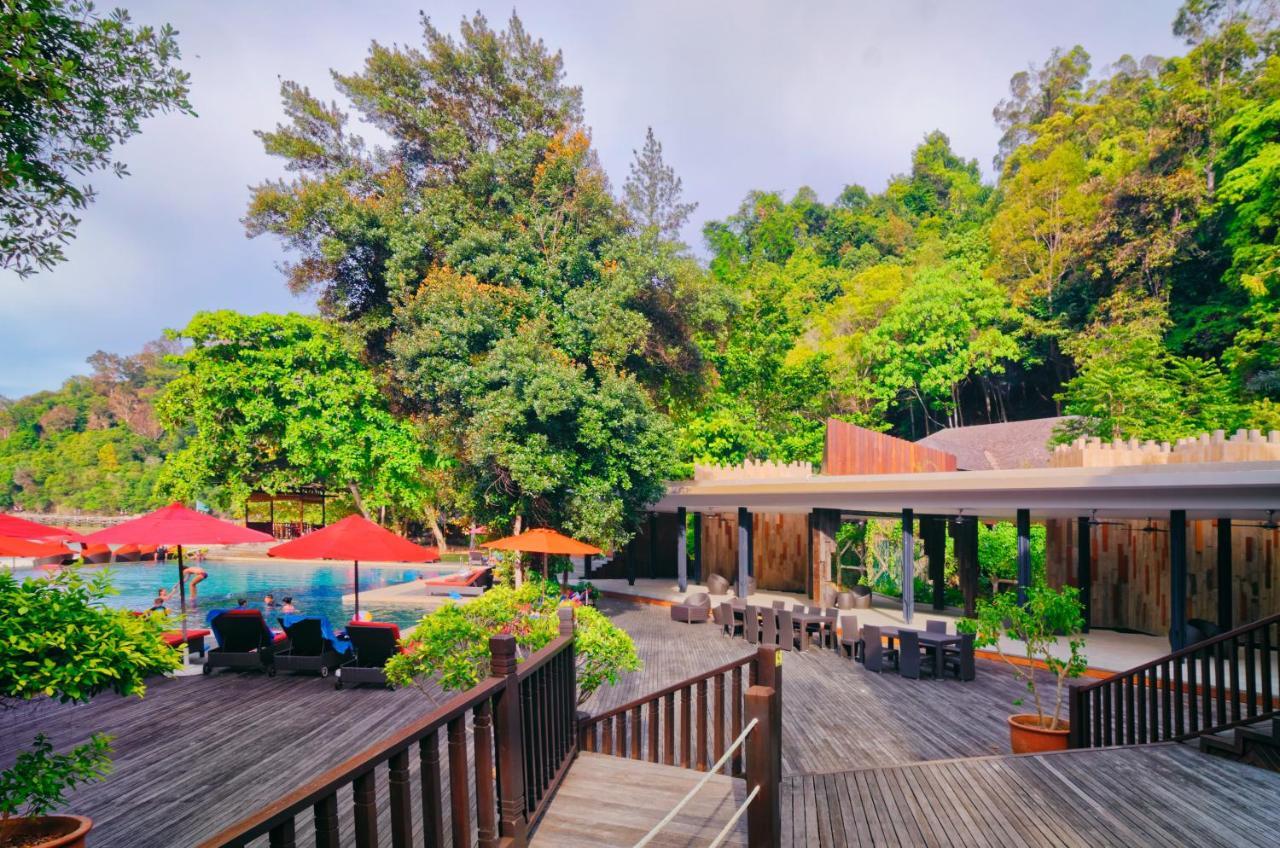 Bunga Raya Island & Resort