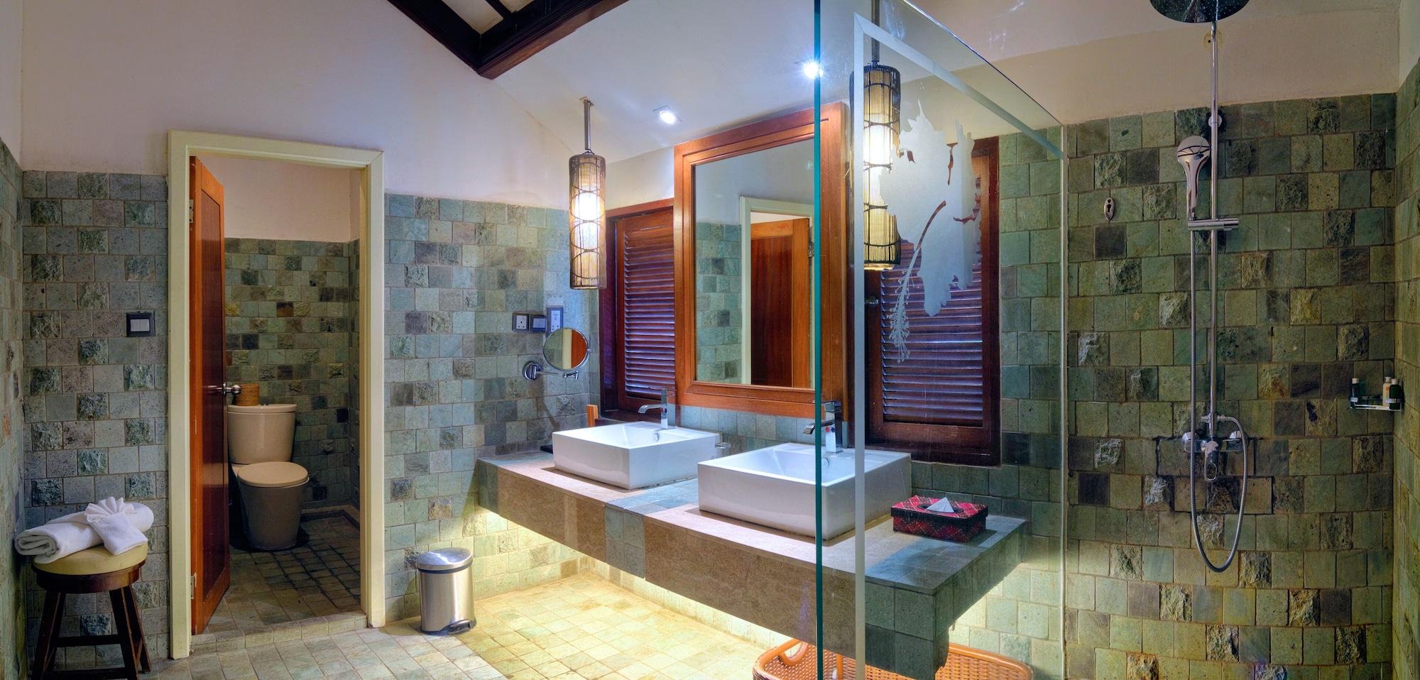 Resort Bunga Raya Island &