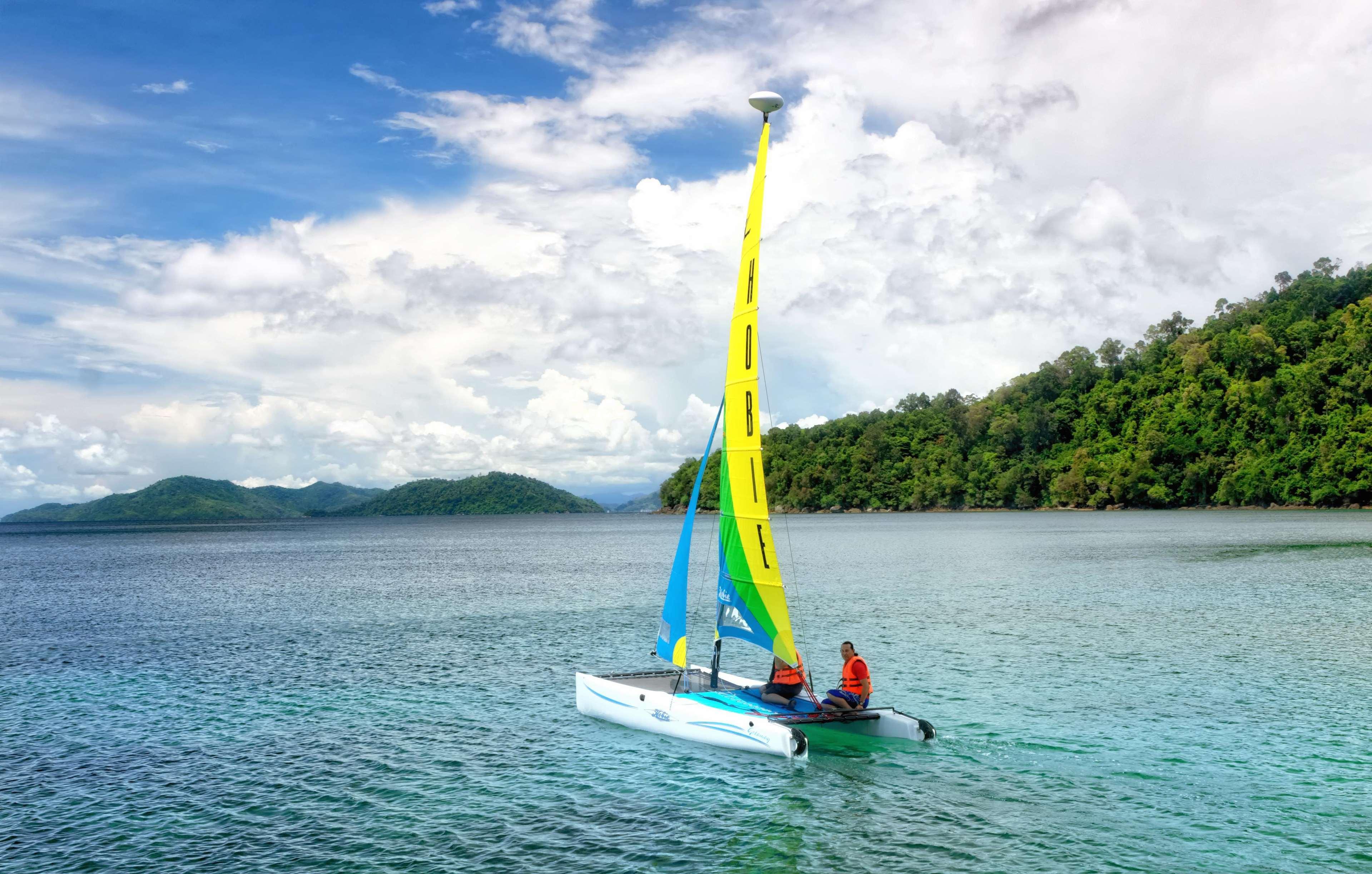 Resort Bunga Raya Island & 5*
